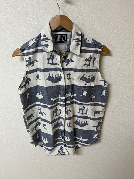 Quizz New York Tops - Quizz New York western Button Down Shirt -Blue & White, fits women’s size M